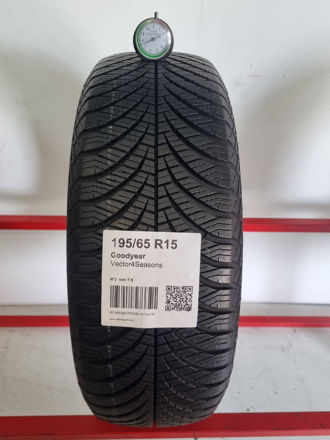 Gomma usata Goodyear Vector4Seasons 195/65 R15 Quattro Stagioni