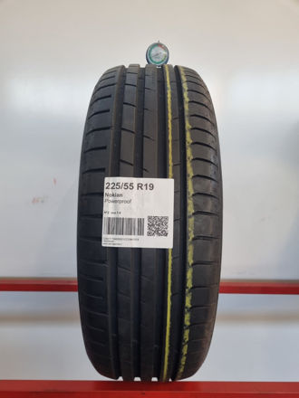 Gomma usata Nokian Powerproof 225/55 R19 Estiva