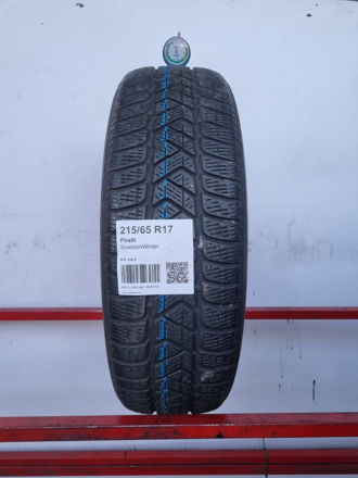 Gomma usata Pirelli ScorpionWinter 215/65 R17 Invernale