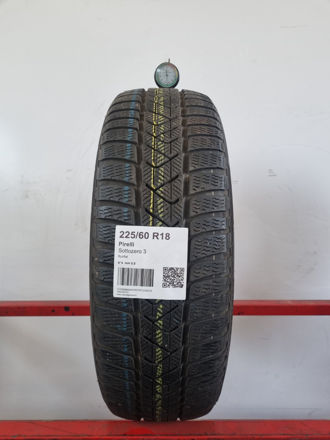 Gomma usata Pirelli Sottozero 3 225/60 R18 Invernale