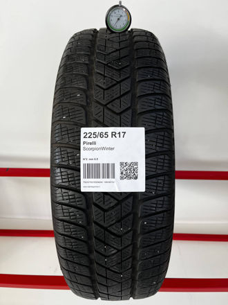 Gomma usata Pirelli ScorpionWinter 225/65 R17 Invernale