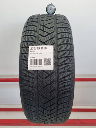 Gomma usata Pirelli ScorpionWinter 235/55 R19 Invernale