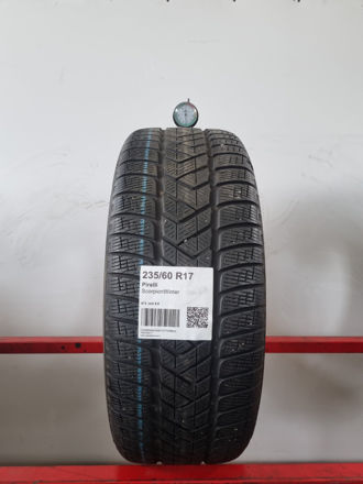 Gomma usata Pirelli ScorpionWinter 235/60 R17 Invernale