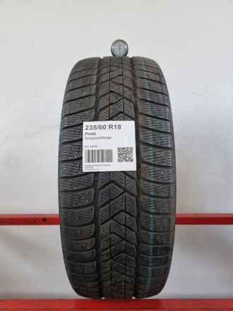 Gomma usata Pirelli ScorpionWinter 235/60 R18 Invernale