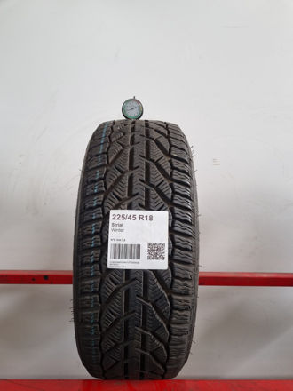 Gomma usata Strial Winter 225/45 R18 Invernale