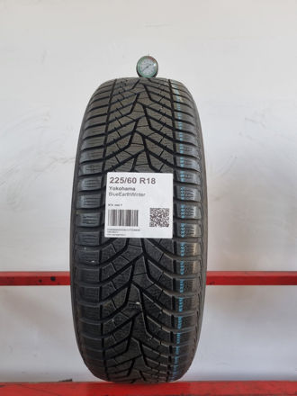 Gomma usata Yokohama BlueEarthWinter 225/60 R18 Invernale